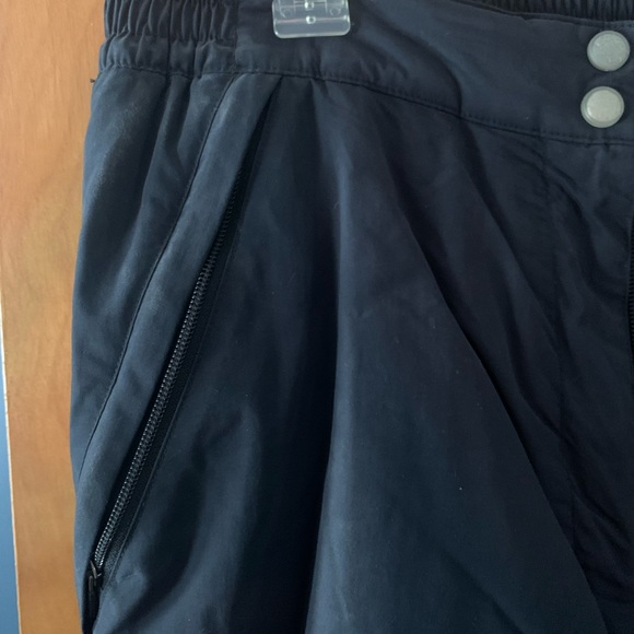 L.L.Bean Women’s snow pants - Picture 3 of 5